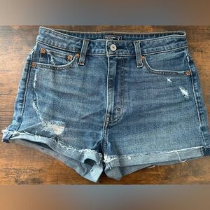 ABERCROMBIE & FITCH HIGH RISE DENIM SHORT